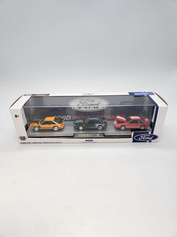 M2 Machines 1987 & 1988 Ford Mustang GT Foxbody 3 Pack Walmart Exclusive Chase.