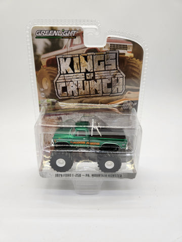 Greenlight Kings of Crunch Ford F-250 PA Mountain Monster Green Machine Chase!! 1/64.