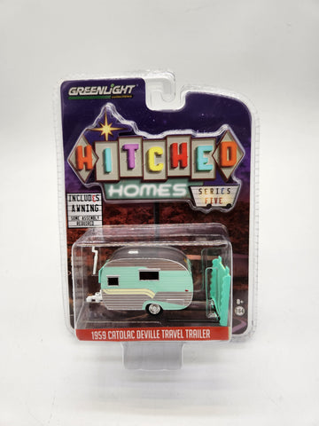Greenlight 1:64 Hitched Homes 1959 Catolac Deville Travel Trailer Series 5.