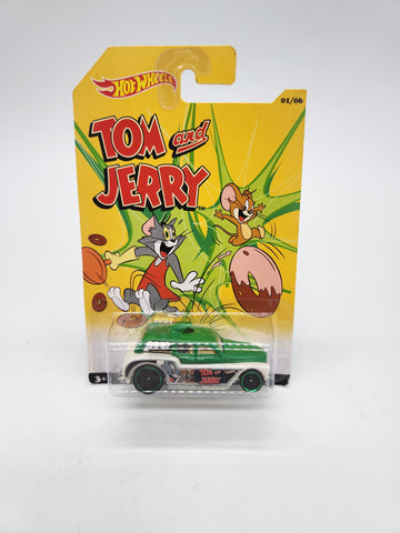 Hot Wheels Tom and Jerry Pursuit Hot Wheels CMJ29.