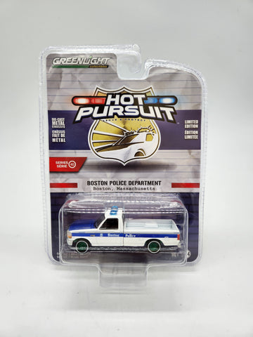 1995 Ford F-250 Boston Police Department CHASE 1:64 Scale Model Green Machine- Greenlight 14562WB.