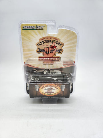 Greenlight 1949 Buick Roadmaster Rivera Busted Knuckle Garage 1:64