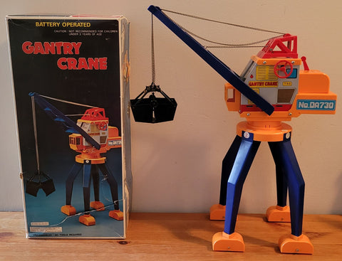 Gantry Crane Tin & Plastic with original box.