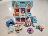1993 Fisher Price Loving Family Dream Doll House 6364.