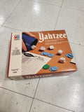 Vintage Yahtzee C950 - Milton Bradley Canada Complete.