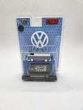 1/64th M2 Machines Auto Lift R22 1960 VW Delivery Van USA Model 2pk.