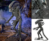 Xenomorph Animatronic 6' 8".