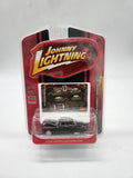 Johnny Lightning "THIRTEEN 13 CUSTOMS" 1950 OLDS SUPER 88 -1:64-OPENING HOOD.