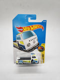 Hot Wheels Volkswagen T2 Pickup 2017 White HW Art Cars 1/10.