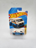 Hot Wheels 1:64 Peak Pursuit VW T3 Custom.