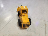 Vintage 1970 Ertl #426 Diecast 12" Hough IH Harvester Construction Payloader.