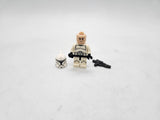LEGO Minifigure Star Wars sw0910 Clone Trooper Phase 1 Printed Legs Scowl 2D.