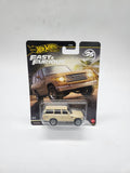 Hot Wheels Premium Fast & Furious Toyota Land Cruiser FJ60  2/5.