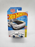Hot Wheels 1:64 HW The '90s "96 Porsche Carrera White.