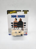 Hot Wheels 1:64 2024 Pop Culture Dumb and Dumber Mutt Cutts Van.
