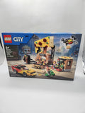 LEGO 60496 City Pizza Delivery Experience with Vehicles.