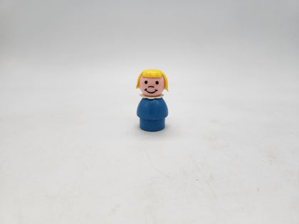 Vintage FISHER PRICE Little People Blue Shirt Girl Blonde Plastic HAIR.