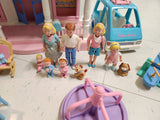 1993 Fisher Price Loving Family Dream Doll House 6364.