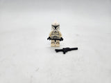LEGO Minifigure Star Wars sw0910 Clone Trooper Phase 1 Printed Legs Scowl 2D.