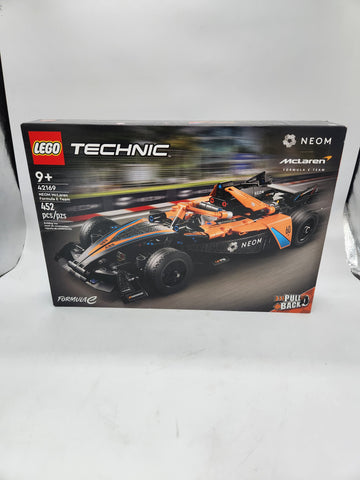LEGO Technic Pull Back 42169 NEOM McLaren Formula E Team.