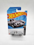 Hot Wheels 2023 HW Roadsters 8/10 Silver ‘72 C3 Stingray Corvette Convertible HKK12.