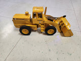 Vintage 1970 Ertl #426 Diecast 12" Hough IH Harvester Construction Payloader.