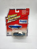 Johnny Lightning Mopar or No Car 1970 Dodge Challenger Blue #50.