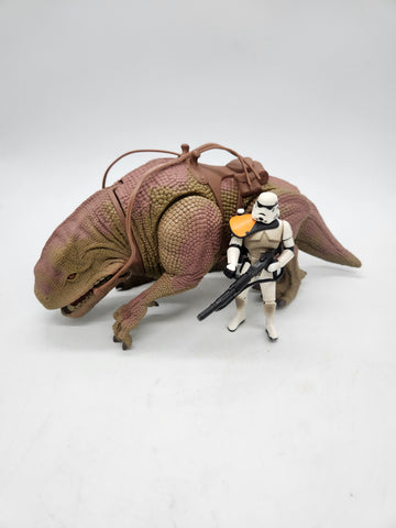 Vintage 1997 Kenner Star Wars Drewback Figure.