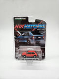 Greenlight Hot Hatches 1982 Volkswagen Golf GTI, Red, 1:64.