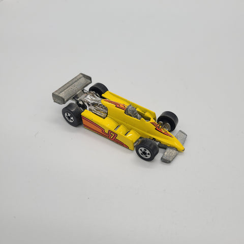 Hot Wheels 1982 Turbo Streak Yellow Indy Car Formula One.