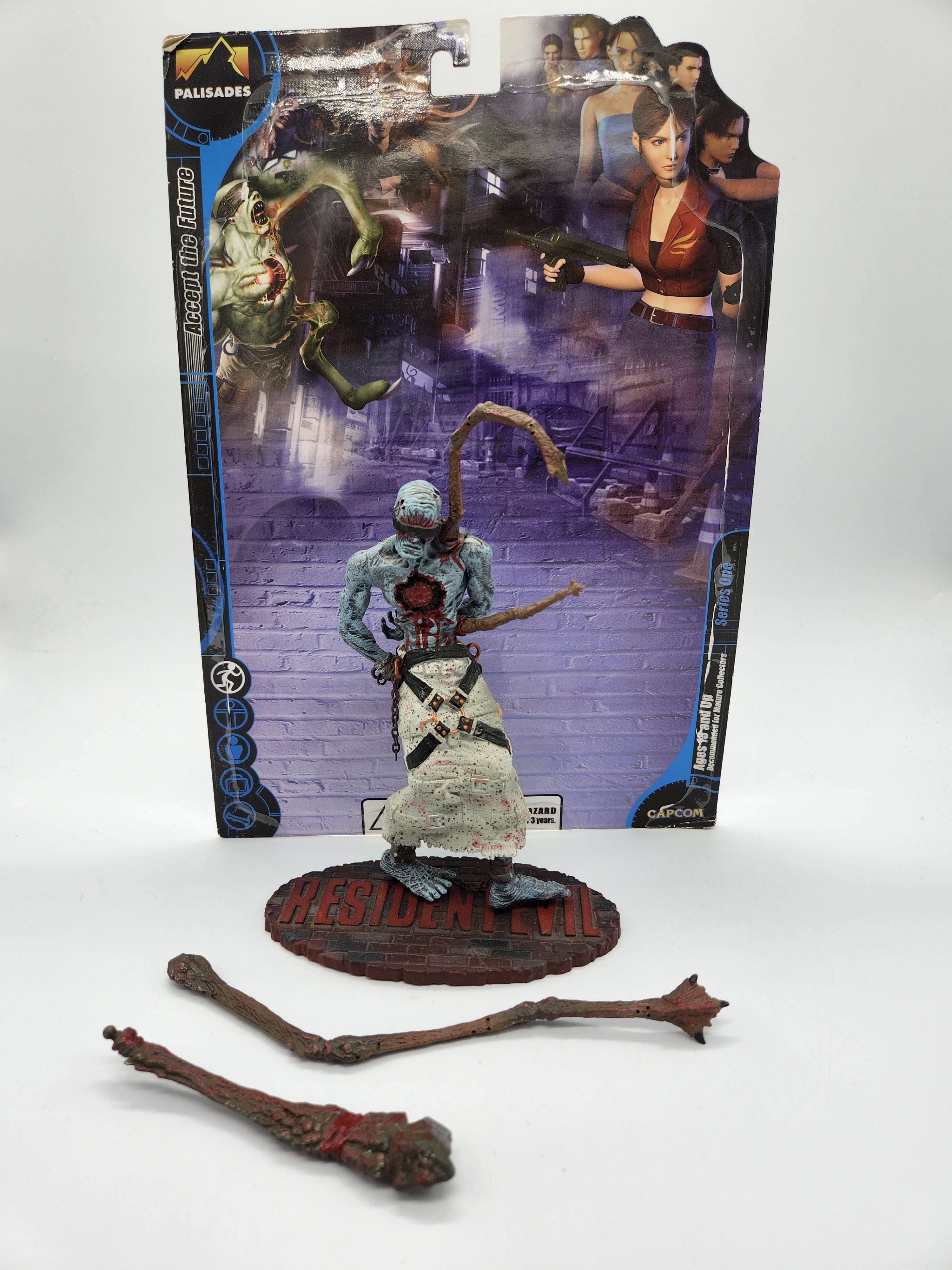 未開封】バイオハザード ノスフェラトゥ アクションフィギュア